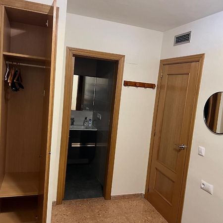Habitacion Doble Con Bano Privado Apartment Valencia Bagian luar foto