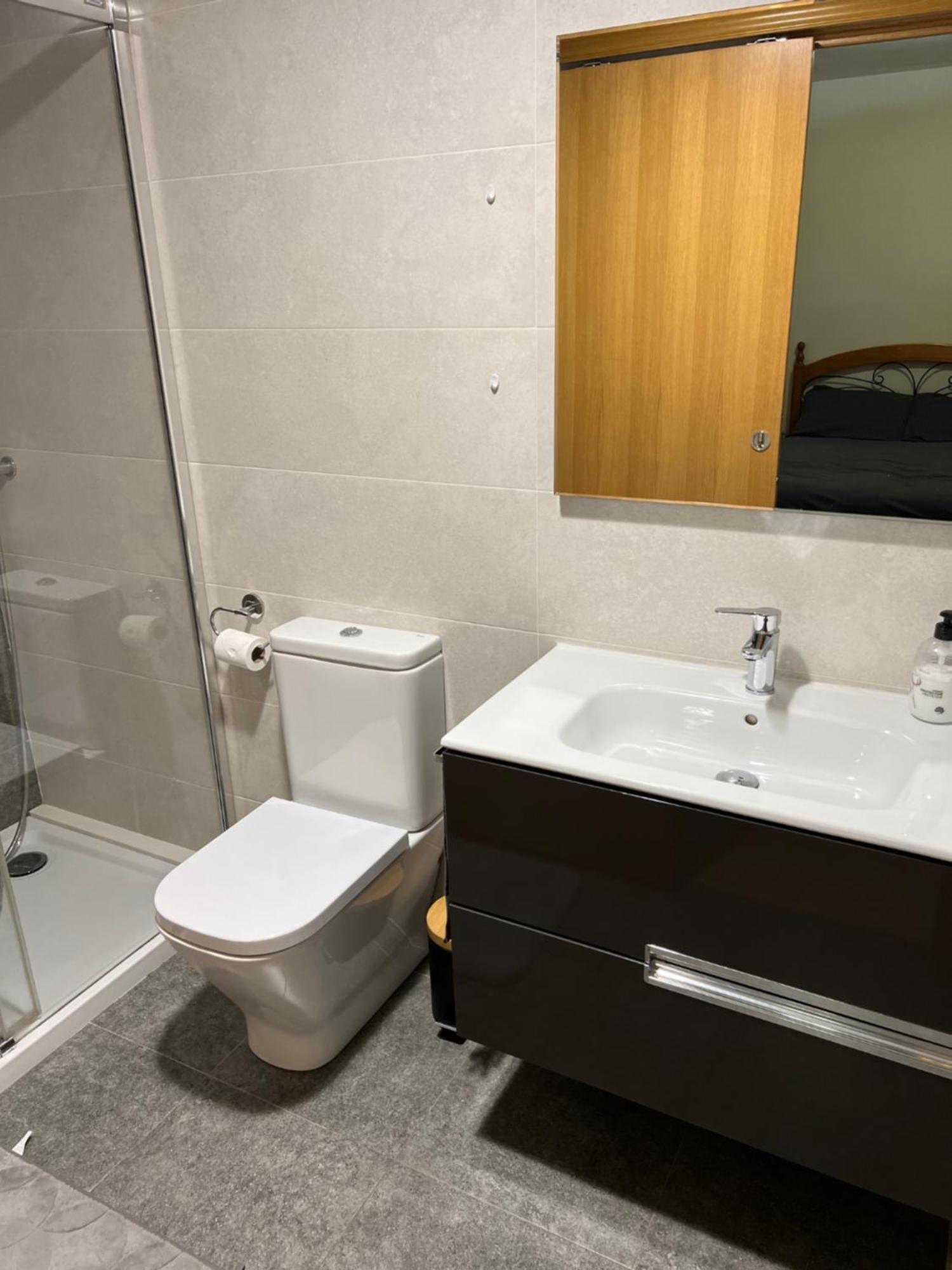 Habitacion Doble Con Bano Privado Apartment Valencia Bagian luar foto